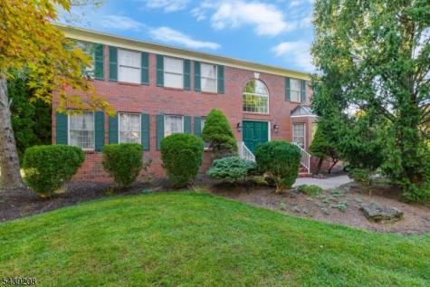 6 Pinewood Lane Warren NJ 07059