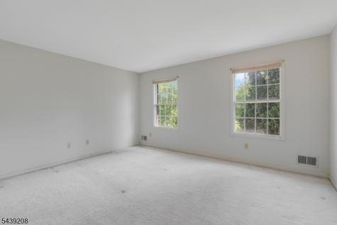 6 Pinewood Lane Warren NJ 07059