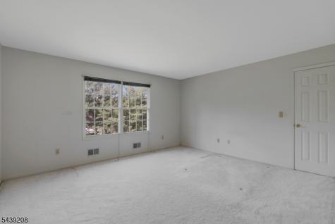 6 Pinewood Lane Warren NJ 07059