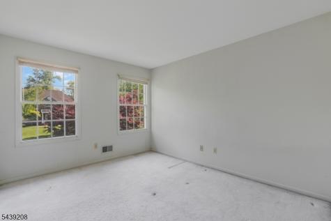 6 Pinewood Lane Warren NJ 07059