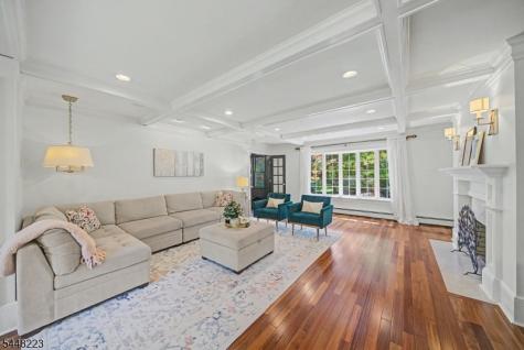 1 Warwick Road Mountain Lakes NJ 07046