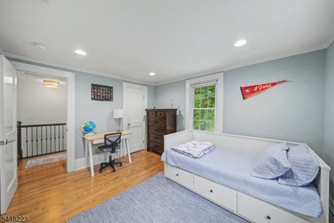1 Warwick Road Mountain Lakes NJ 07046