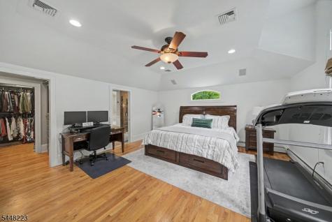 1 Warwick Road Mountain Lakes NJ 07046