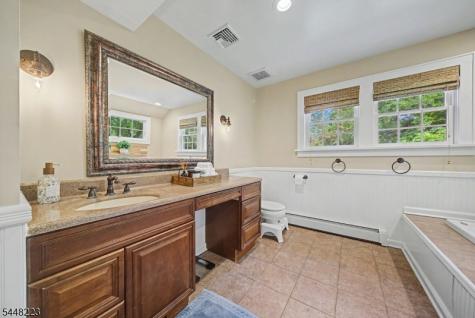 1 Warwick Road Mountain Lakes NJ 07046