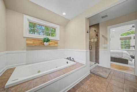 1 Warwick Road Mountain Lakes NJ 07046