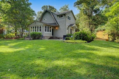 1 Warwick Road Mountain Lakes NJ 07046