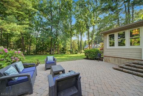 1 Warwick Road Mountain Lakes NJ 07046