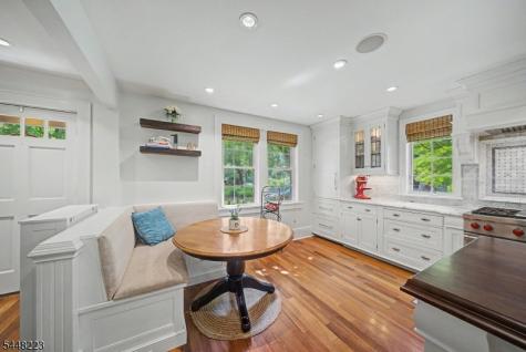 1 Warwick Road Mountain Lakes NJ 07046