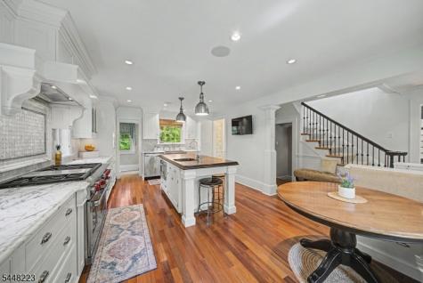1 Warwick Road Mountain Lakes NJ 07046