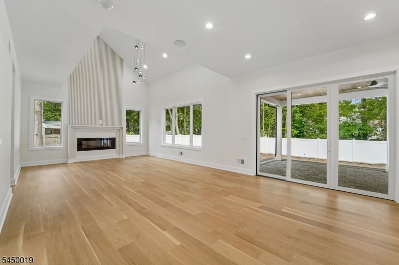54 Martin Road Livingston NJ 07039