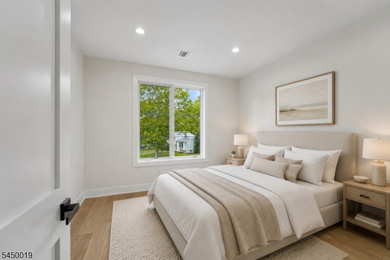 54 Martin Road Livingston NJ 07039