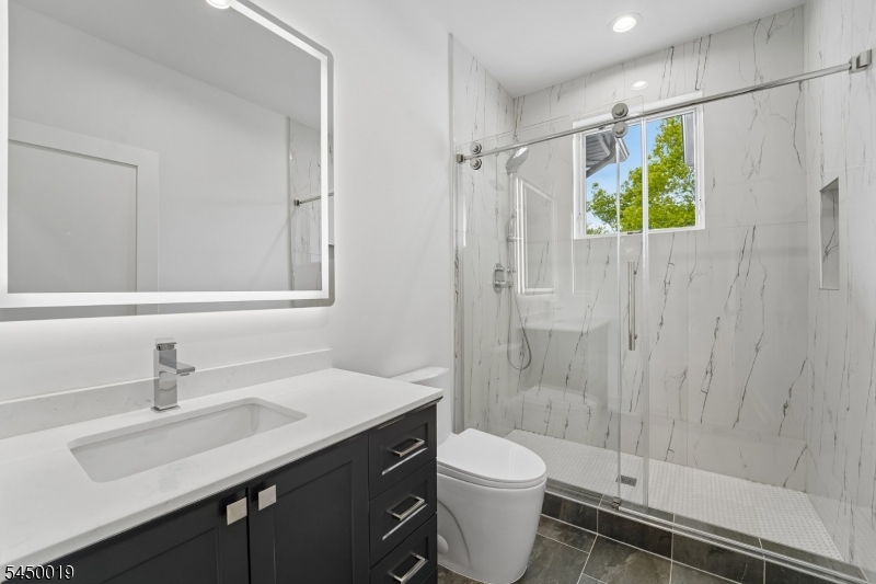 54 Martin Road Livingston NJ 07039