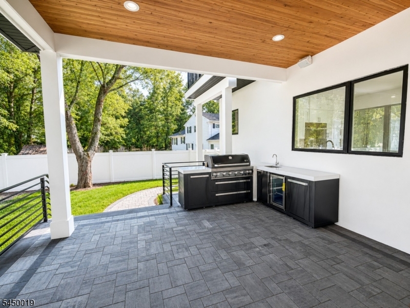 54 Martin Road Livingston NJ 07039