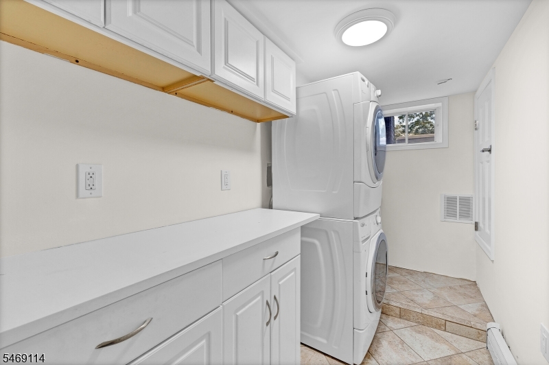 24 Marlboro Street Marlboro NJ 07751