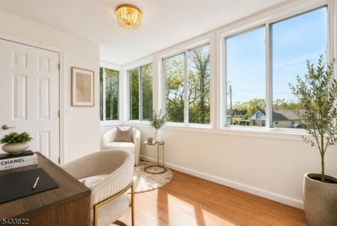 49 Amherst Place Livingston NJ 07039