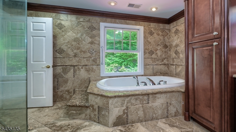 26 Stonehedge Drive Hardyston NJ 07460