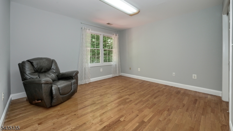 26 Stonehedge Drive Hardyston NJ 07460