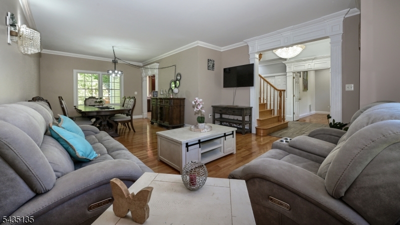26 Stonehedge Drive Hardyston NJ 07460