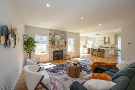 7 Emerald Drive Hardyston NJ 07419