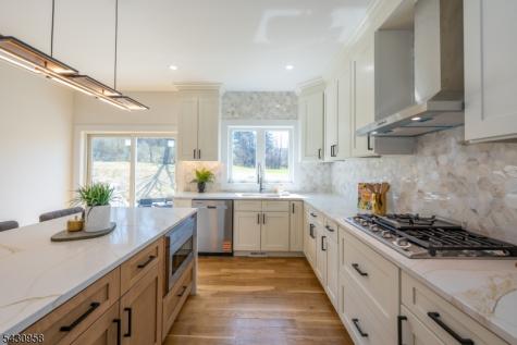 7 Emerald Drive Hardyston NJ 07419
