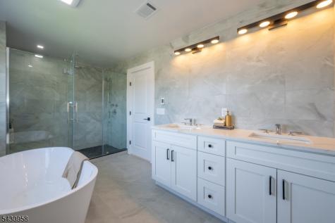 7 Emerald Drive Hardyston NJ 07419