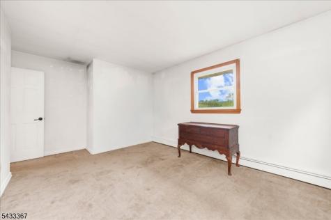 650 Woodglen Road Lebanon NJ 08826