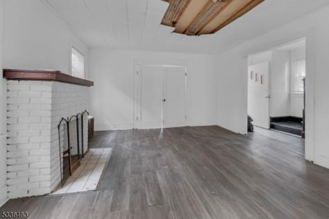 184 Sunset Avenue Newark NJ 07106