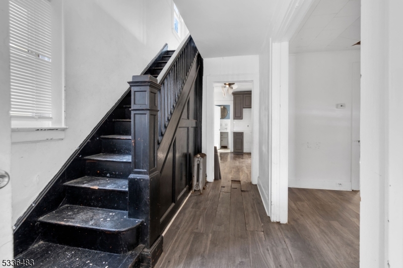 184 Sunset Avenue Newark NJ 07106