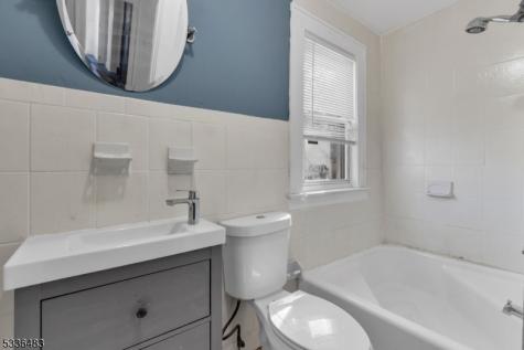 184 Sunset Avenue Newark NJ 07106