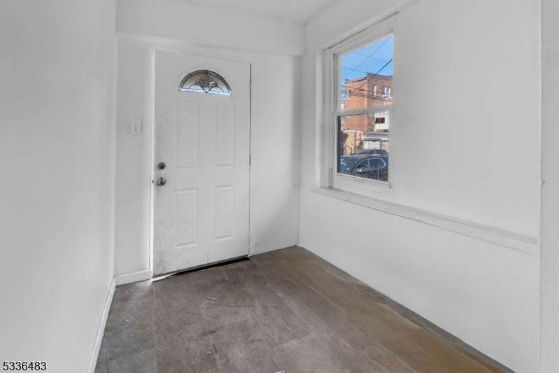 184 Sunset Avenue Newark NJ 07106