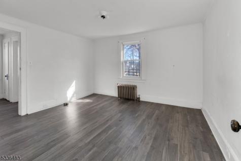 184 Sunset Avenue Newark NJ 07106