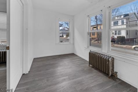 184 Sunset Avenue Newark NJ 07106