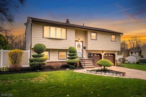 63 Arden Street Franklin NJ 08873