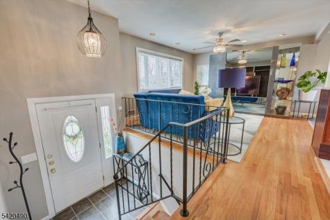 63 Arden Street Franklin NJ 08873