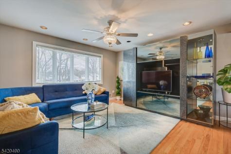 63 Arden Street Franklin NJ 08873