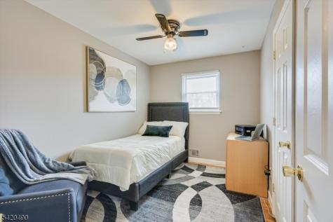 63 Arden Street Franklin NJ 08873