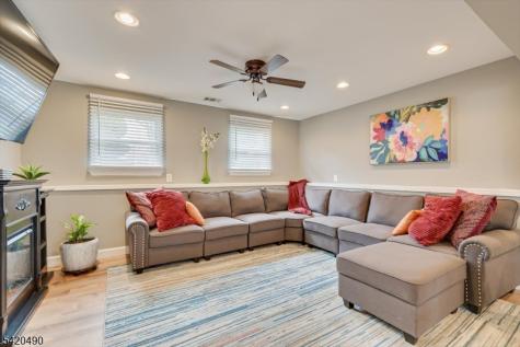 63 Arden Street Franklin NJ 08873
