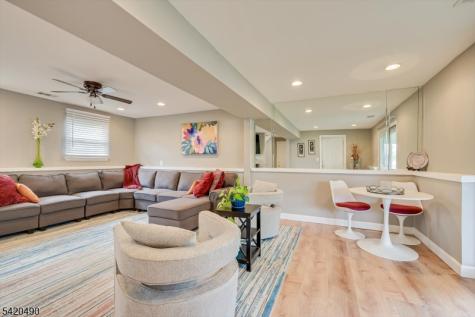 63 Arden Street Franklin NJ 08873