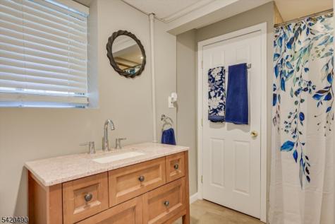 63 Arden Street Franklin NJ 08873