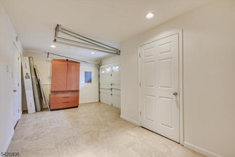 63 Arden Street Franklin NJ 08873