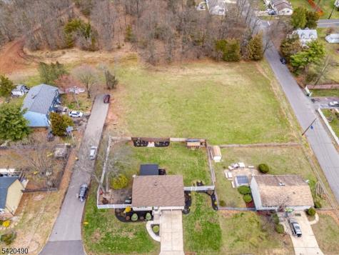 63 Arden Street Franklin NJ 08873