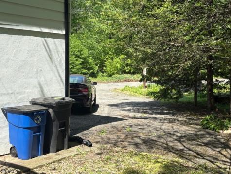 19 Circle Drive West Milford NJ 07438