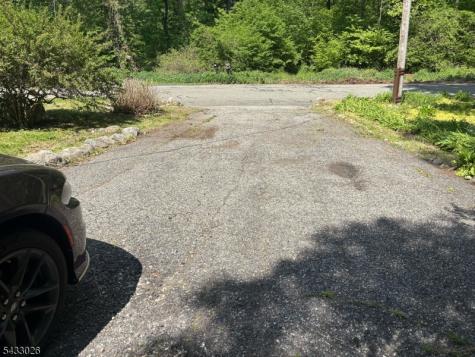 19 Circle Drive West Milford NJ 07438