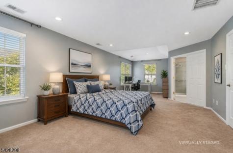 8 Miller Lane Readington NJ 08889