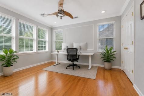8 Miller Lane Readington NJ 08889
