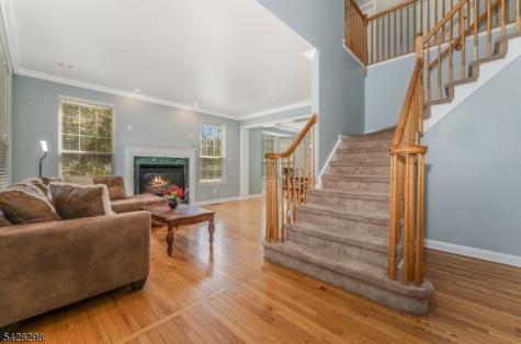 8 Miller Lane Readington NJ 08889