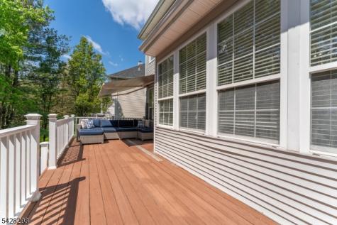 8 Miller Lane Readington NJ 08889