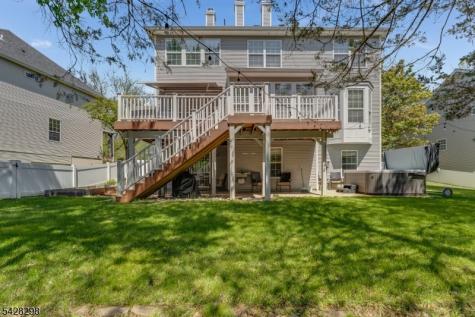 8 Miller Lane Readington NJ 08889