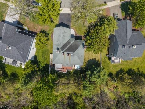 8 Miller Lane Readington NJ 08889