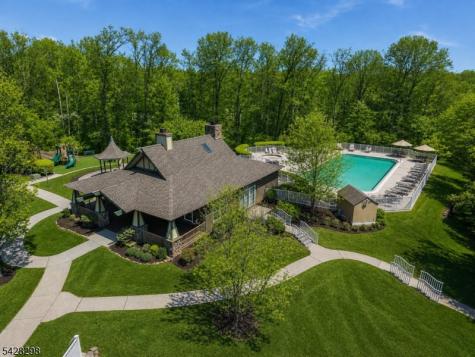 8 Miller Lane Readington NJ 08889